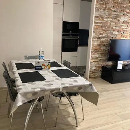 Apartament Cami Luxury Flat *